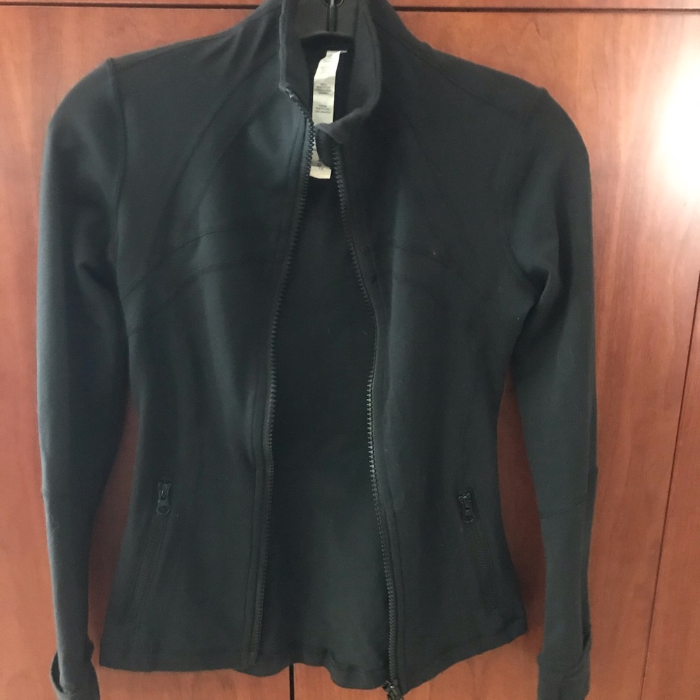 Black lulu lemon jacket size 2